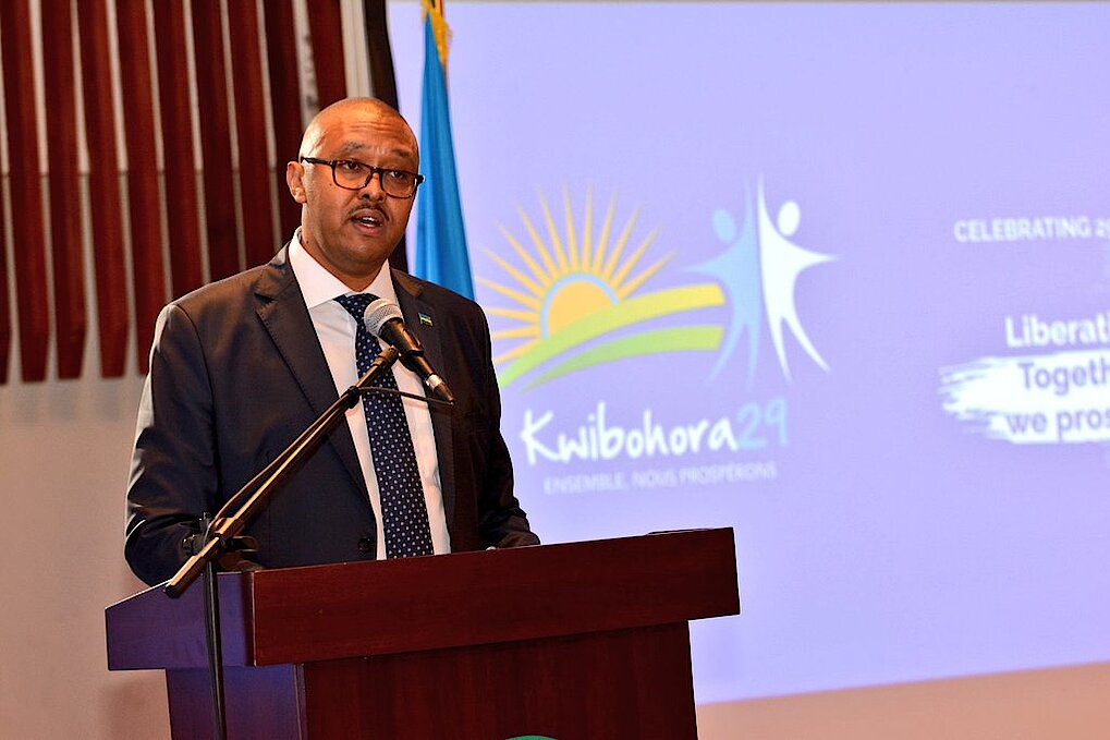 Chargé d’Affaires a.i Donne Besigye delivering opening remarks at the Kwibohora 29 event in Nairobi.